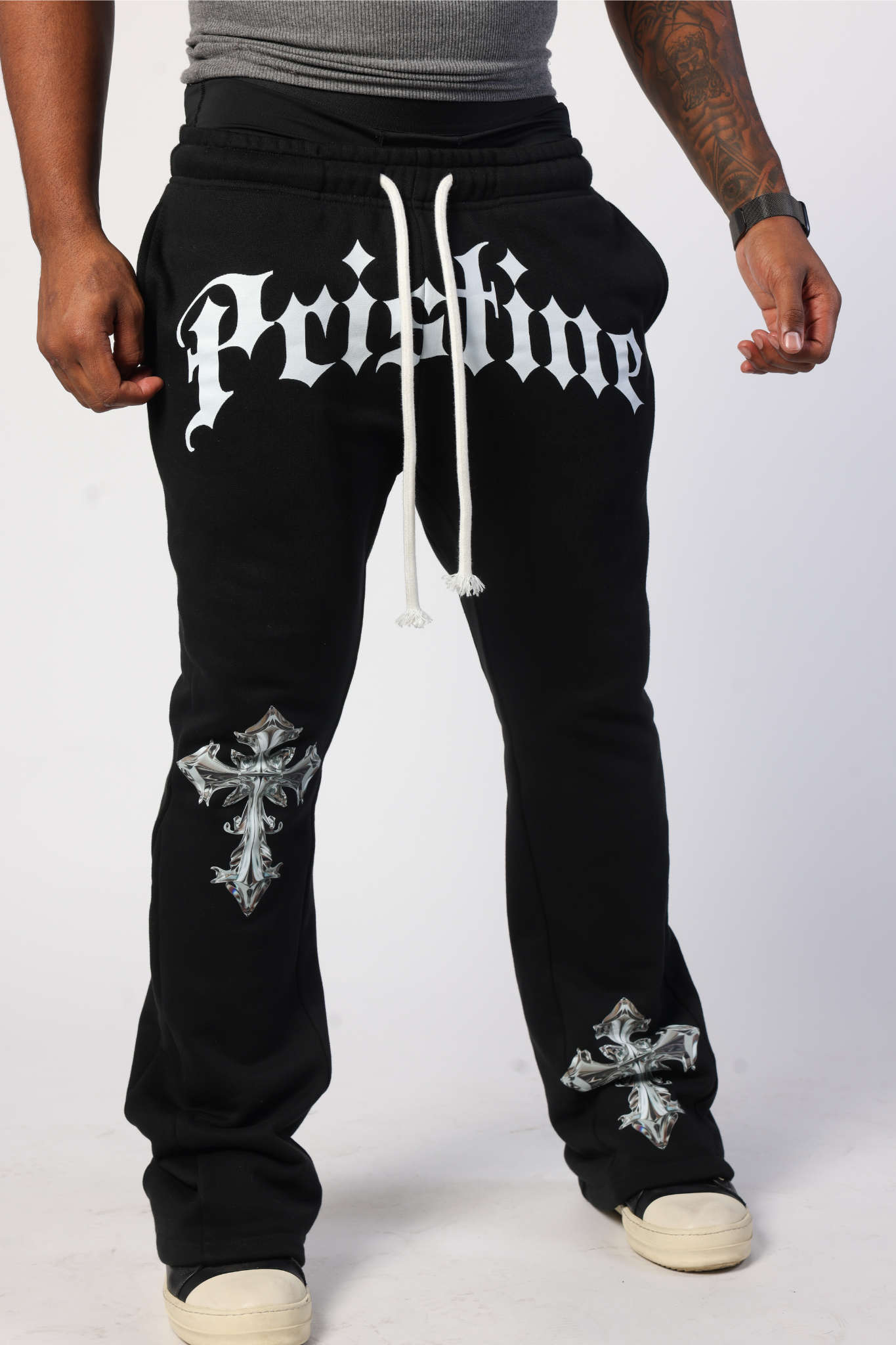 Cross sweat pants